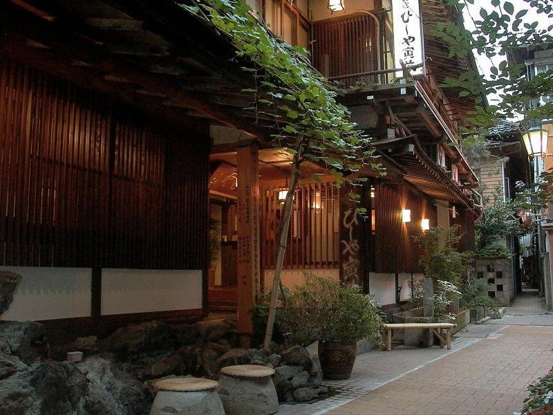 Hotel Onyado Hishiya Torazo Yamanouchi  Zewnętrze zdjęcie